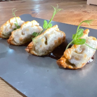 GYOZAS CRUJIENTES DE VACA MENORQUINA